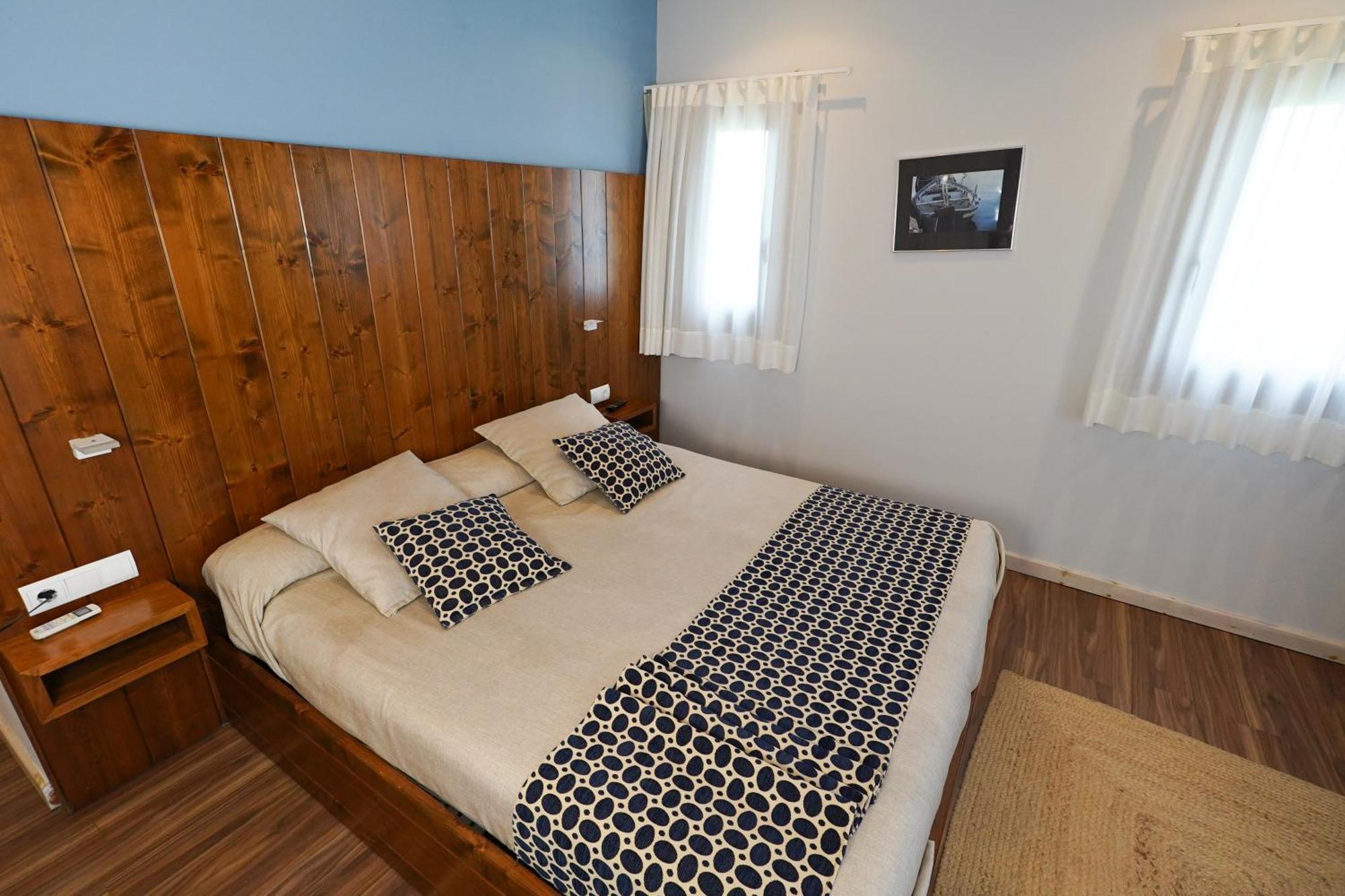 דלטברה Hotel Mas Prades מראה חיצוני תמונה
