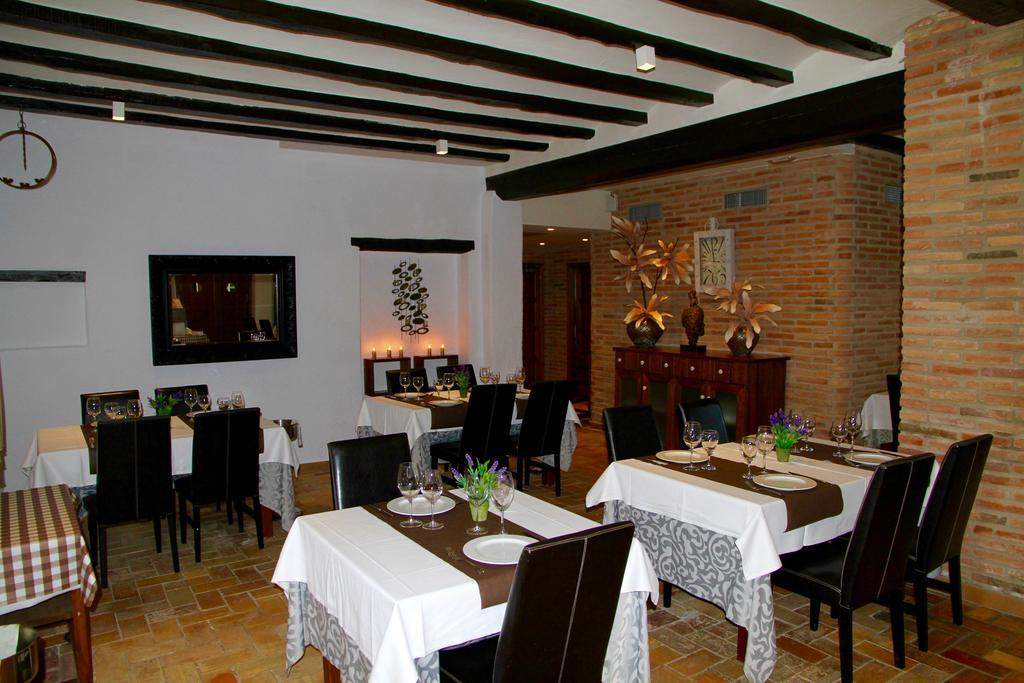 דלטברה Hotel Mas Prades מראה חיצוני תמונה