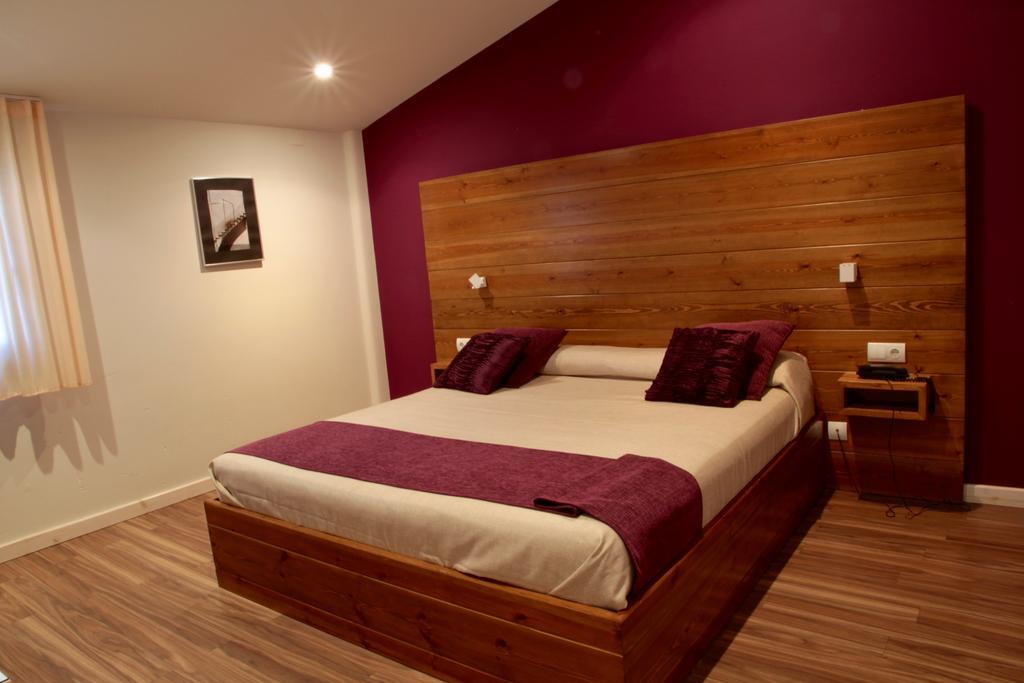 דלטברה Hotel Mas Prades חדר תמונה